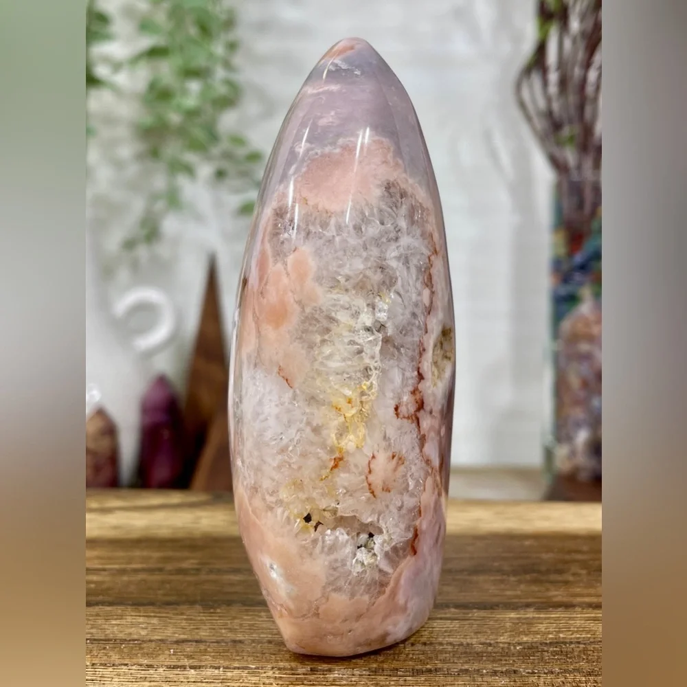 0635 Pink Amethyst Crystal Mountain Carving - Picture 8 of 9